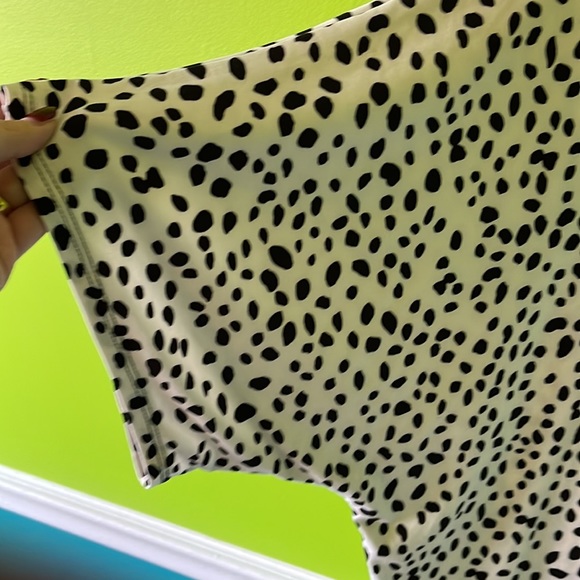 Top - Picture 4 of 6